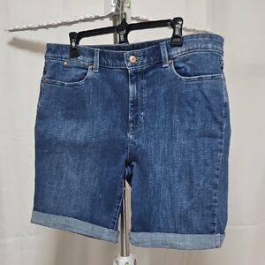 Talbots Simply Flattering Collection Midwash Cuffed Denim Shorts